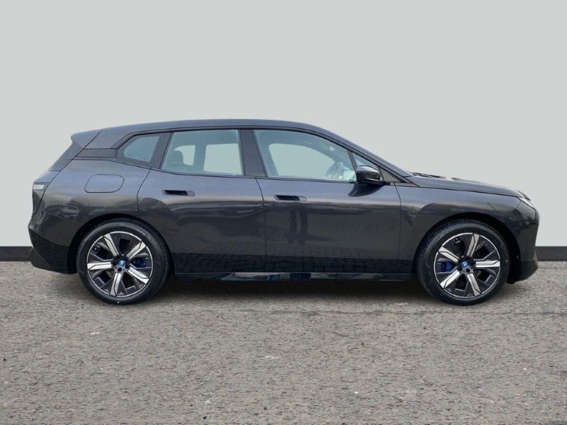 Used BMW iX 2023 for sale - 77435239: Photo 3