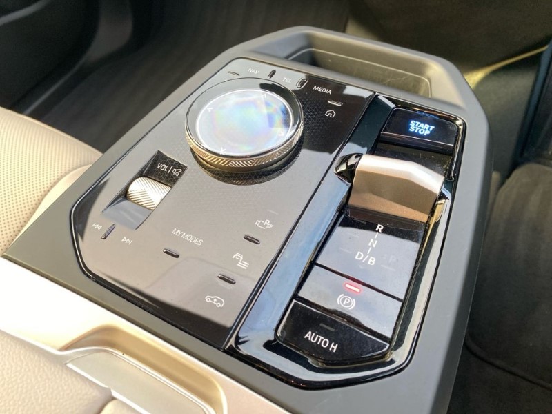 Used BMW iX 2023 for sale - 77001395: Photo 10