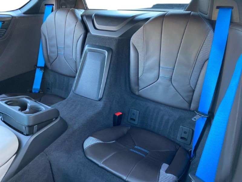 Used BMW i8 2018 for sale - 77001421: Photo 12