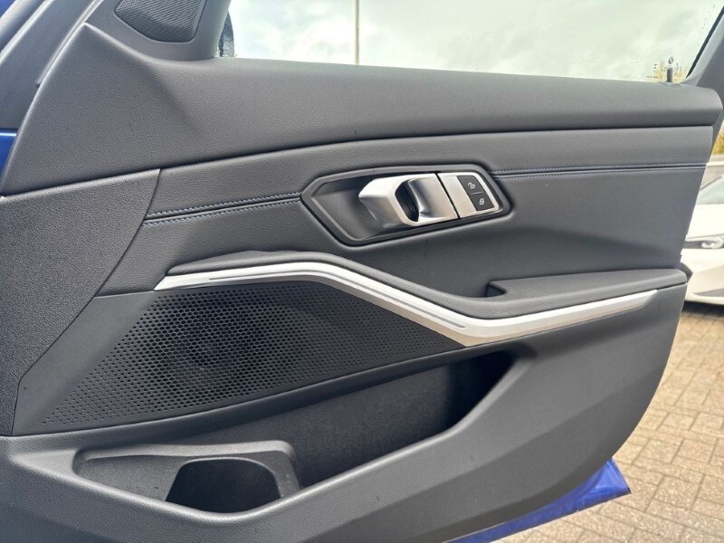 Used BMW 3 Series 2023 for sale - 78190460: Photo 21