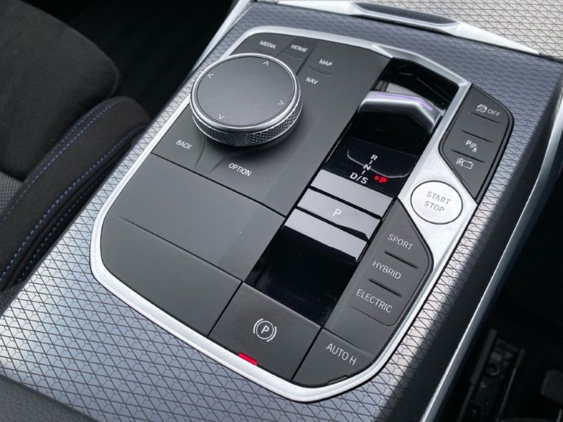 Used BMW 3 Series 2025 for sale - 77420565: Photo 10