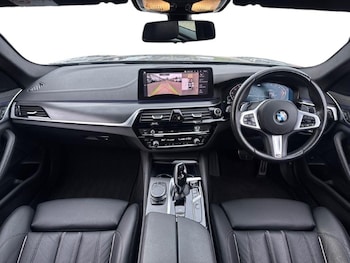Used BMW 5 Series 2021 for sale - 77997084: Photo