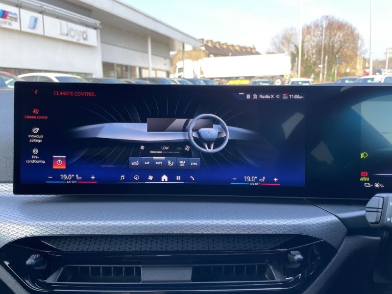 Used BMW i4 2025 for sale - 77834037: Photo 28