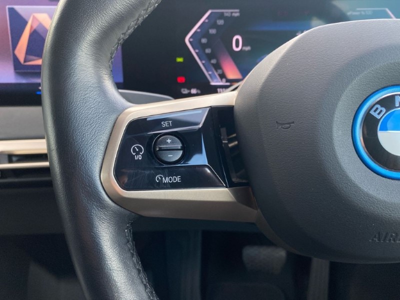 Used BMW iX 2022 for sale - 77001415: Photo 17