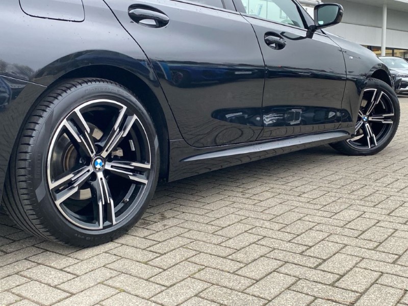 Used BMW 3 Series 2024 for sale - 77420515: Photo 46