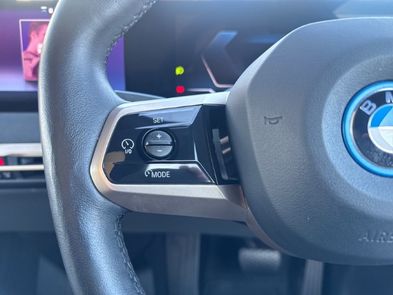 Used BMW iX 2023 for sale - 77918147: Photo 17