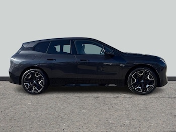 Used BMW iX 2023 for sale - 77918147: Photo