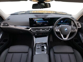 Used BMW 3 Series 2023 for sale - 76981085: Photo