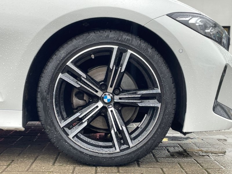 Used BMW 3 Series 2024 for sale - 77186423: Photo 14