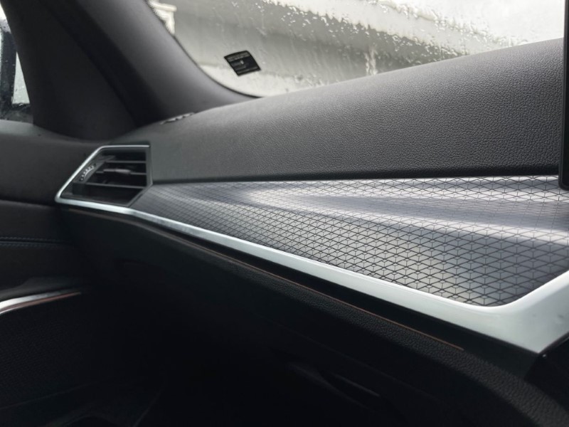 Used BMW 3 Series 2024 for sale - 77186423: Photo 32