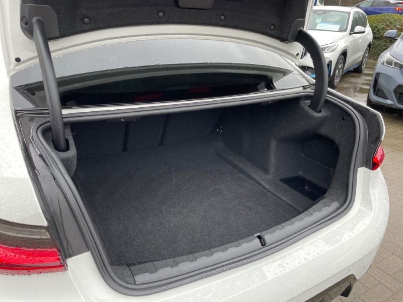 Used BMW 3 Series 2024 for sale - 77186423: Photo 37