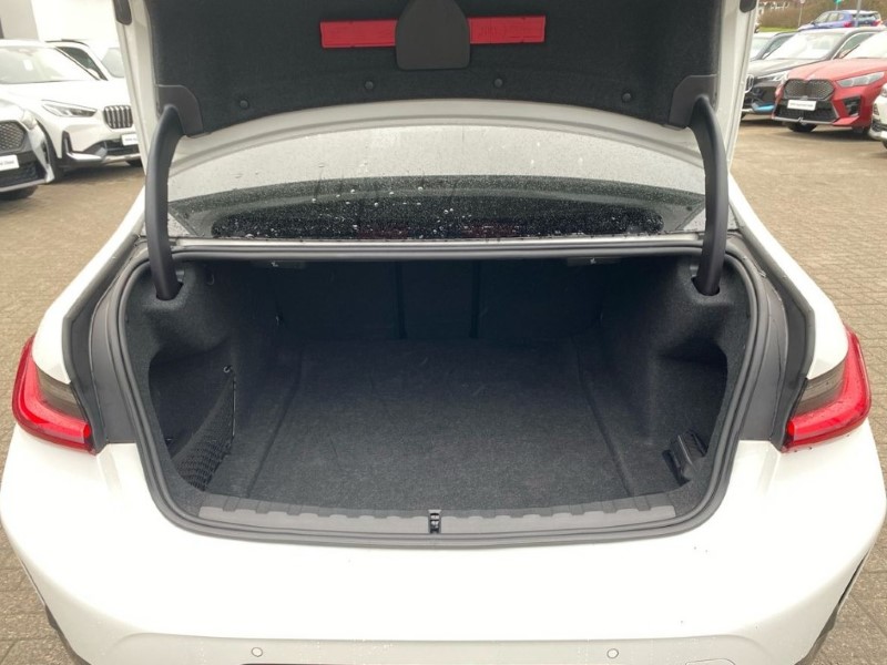 Used BMW 3 Series 2024 for sale - 77367149: Photo 13