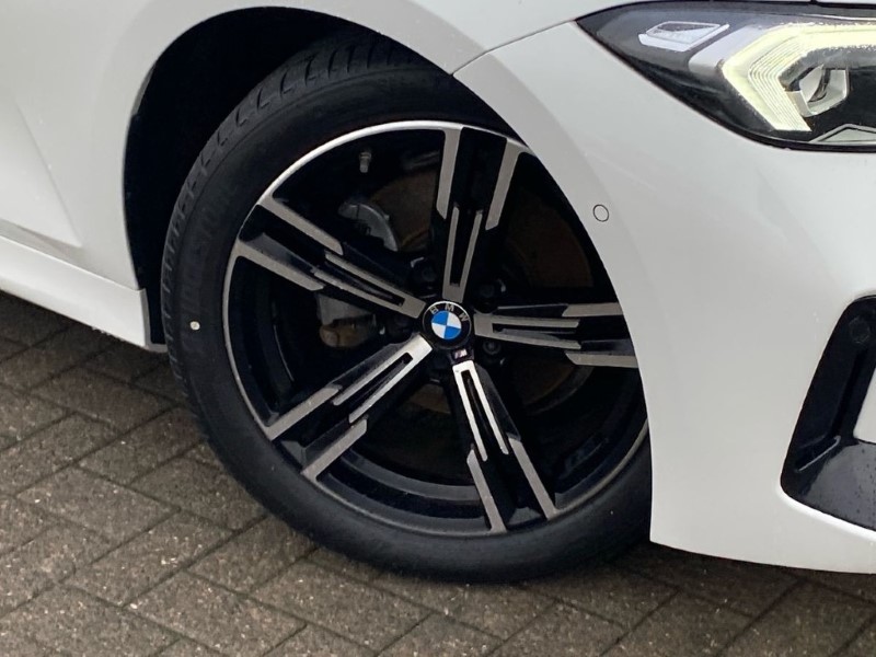 Used BMW 3 Series 2024 for sale - 77367149: Photo 42