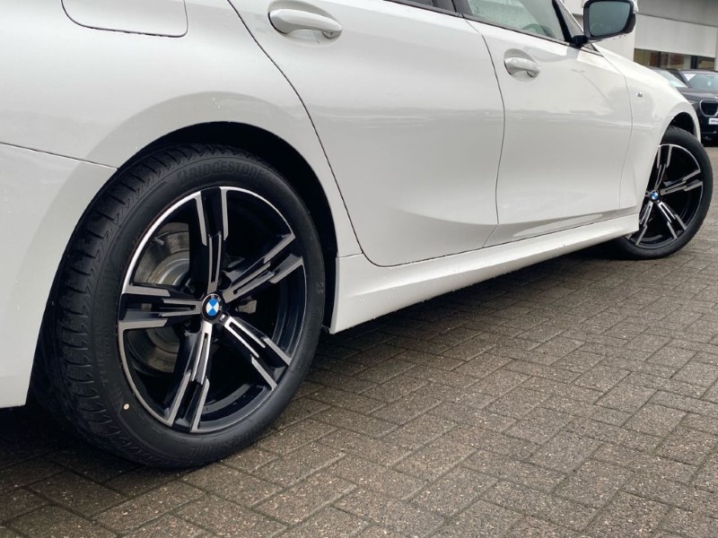 Used BMW 3 Series 2024 for sale - 77367149: Photo 46