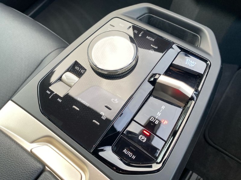 Used BMW iX 2022 for sale - 77708316: Photo 10