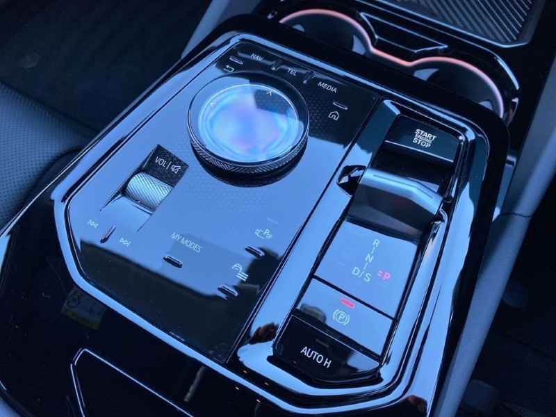 Used BMW 5 Series 2025 for sale - 77541534: Photo 10