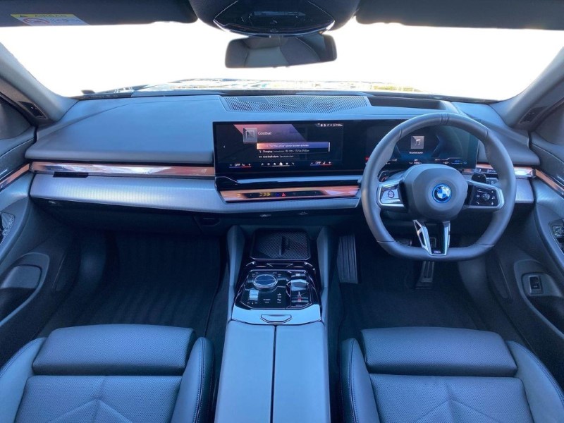 Used BMW 5 Series 2025 for sale - 77541534: Photo 4