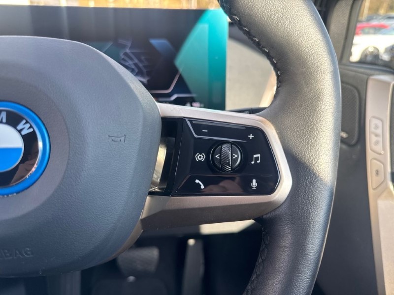 Used BMW iX 2024 for sale - 77934530: Photo 18