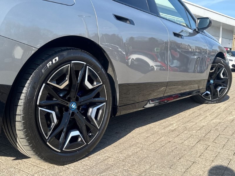 Used BMW iX 2024 for sale - 77934530: Photo 48