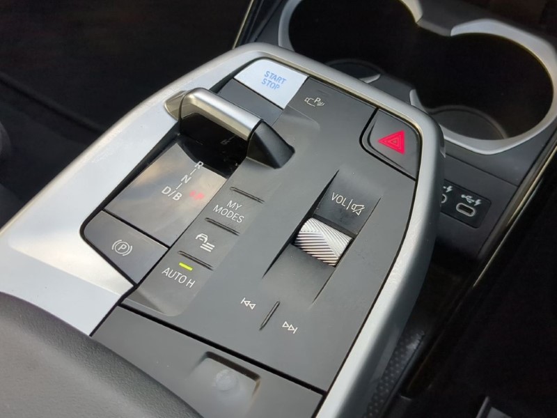 Used BMW iX1 2023 for sale - 77258396: Photo 10