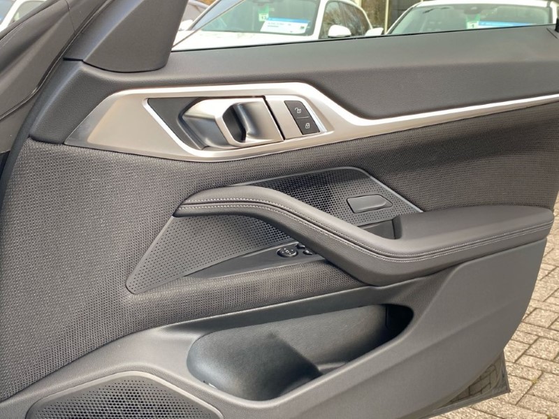 Used BMW i4 2023 for sale - 76982299: Photo 21