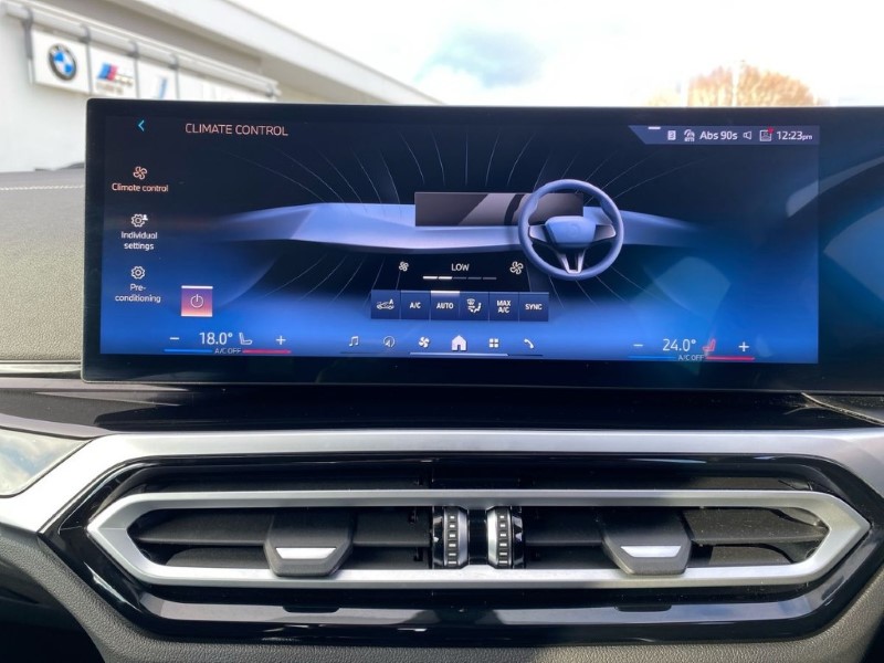 Used BMW i4 2023 for sale - 76982299: Photo 29