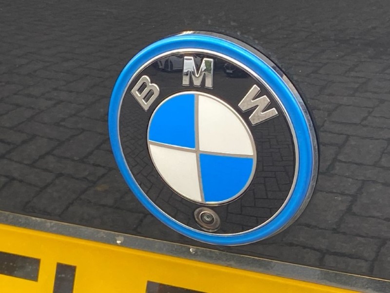 Used BMW i4 2023 for sale - 76982299: Photo 43
