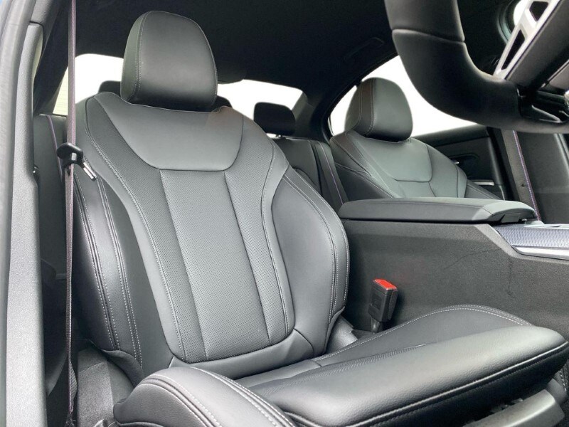 Used BMW 3 Series 2025 for sale - 77420570: Photo 11