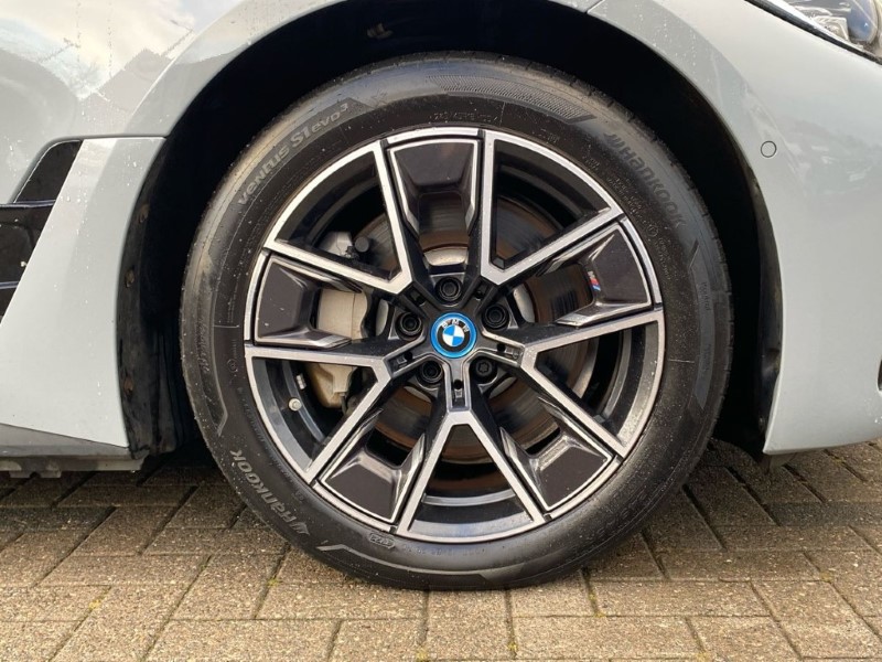 Used BMW i4 2023 for sale - 77258413: Photo 14