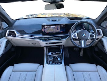 Used BMW X7 2024 for sale - 77285831: Photo