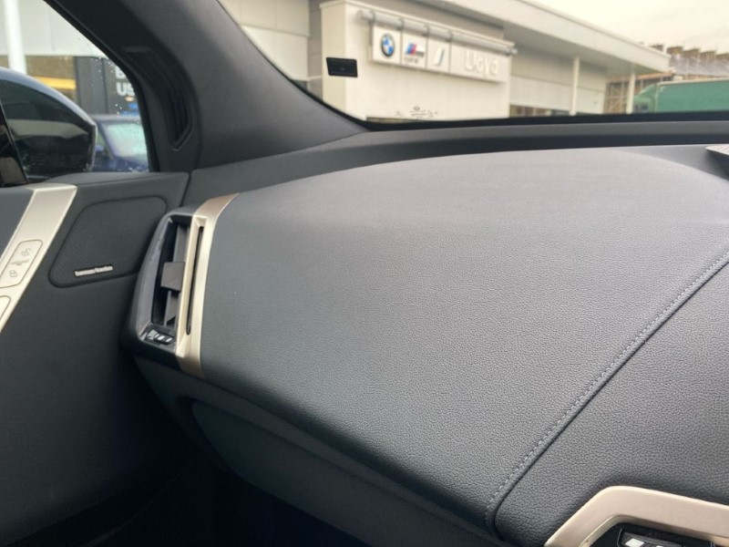 Used BMW iX 2022 for sale - 76982064: Photo 33