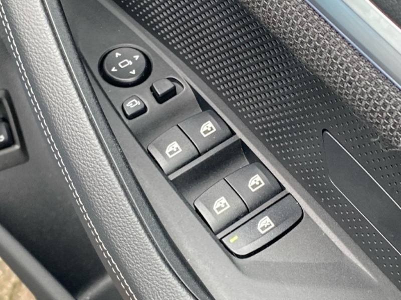 Used BMW i4 2023 for sale - 77435236: Photo 22