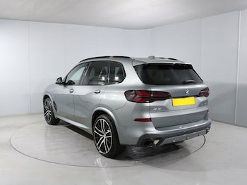 Used BMW X5 2024 for sale - 79311703: Photo