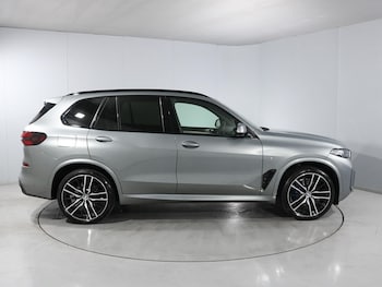 Used BMW X5 2024 for sale - 79311703: Photo