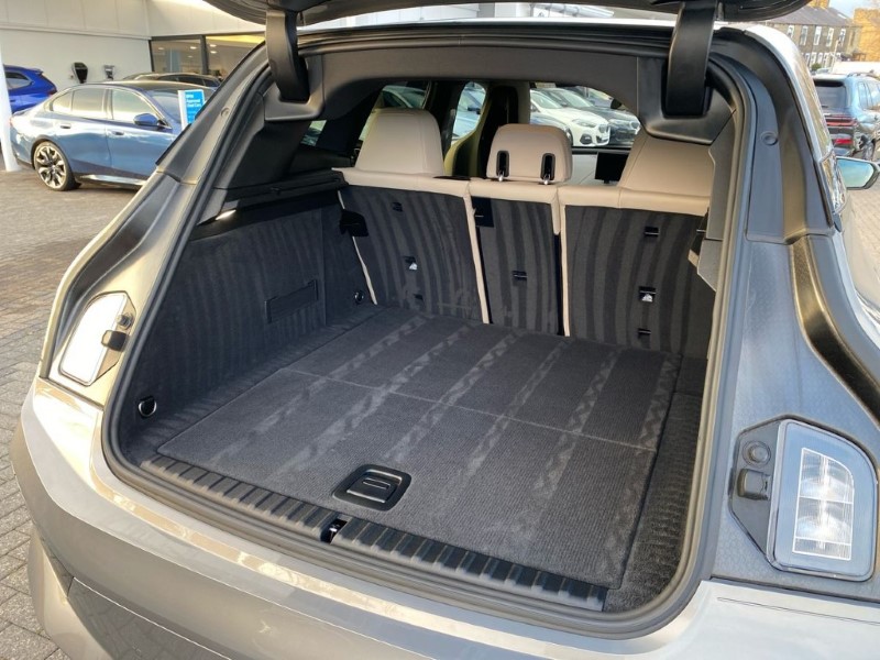 Used BMW iX 2023 for sale - 76982109: Photo 39