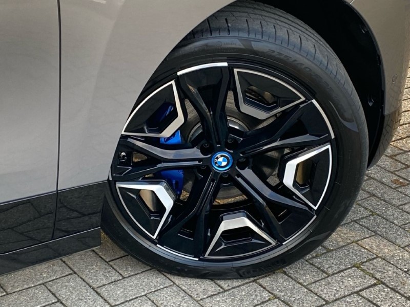 Used BMW iX 2023 for sale - 76982109: Photo 50