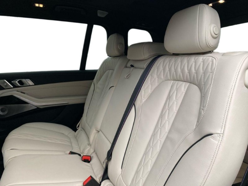 Used BMW X7 2025 for sale - 77036201: Photo 12