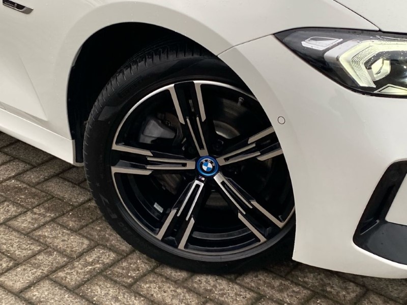 Used BMW 3 Series 2023 for sale - 77353893: Photo 43