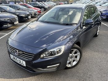 Used Volvo V60 2016 for sale - 78674161: Photo