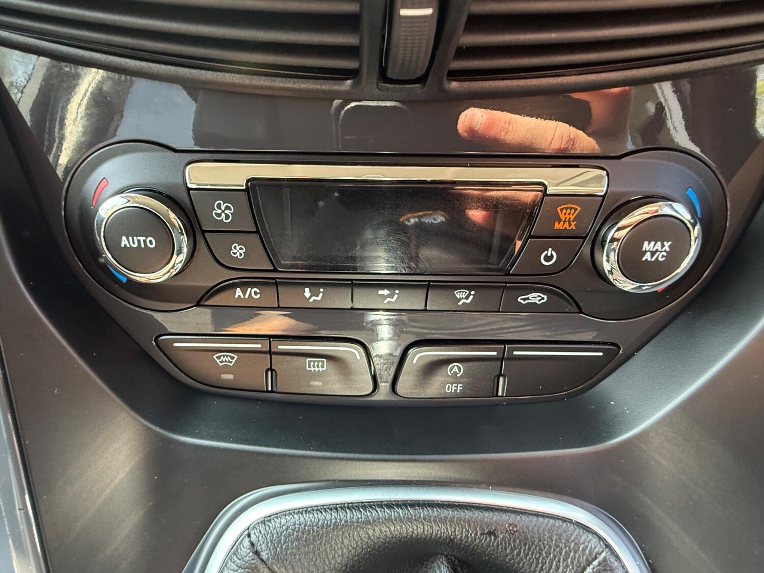 Used Ford Kuga 2016 for sale - 76369290: Photo 42