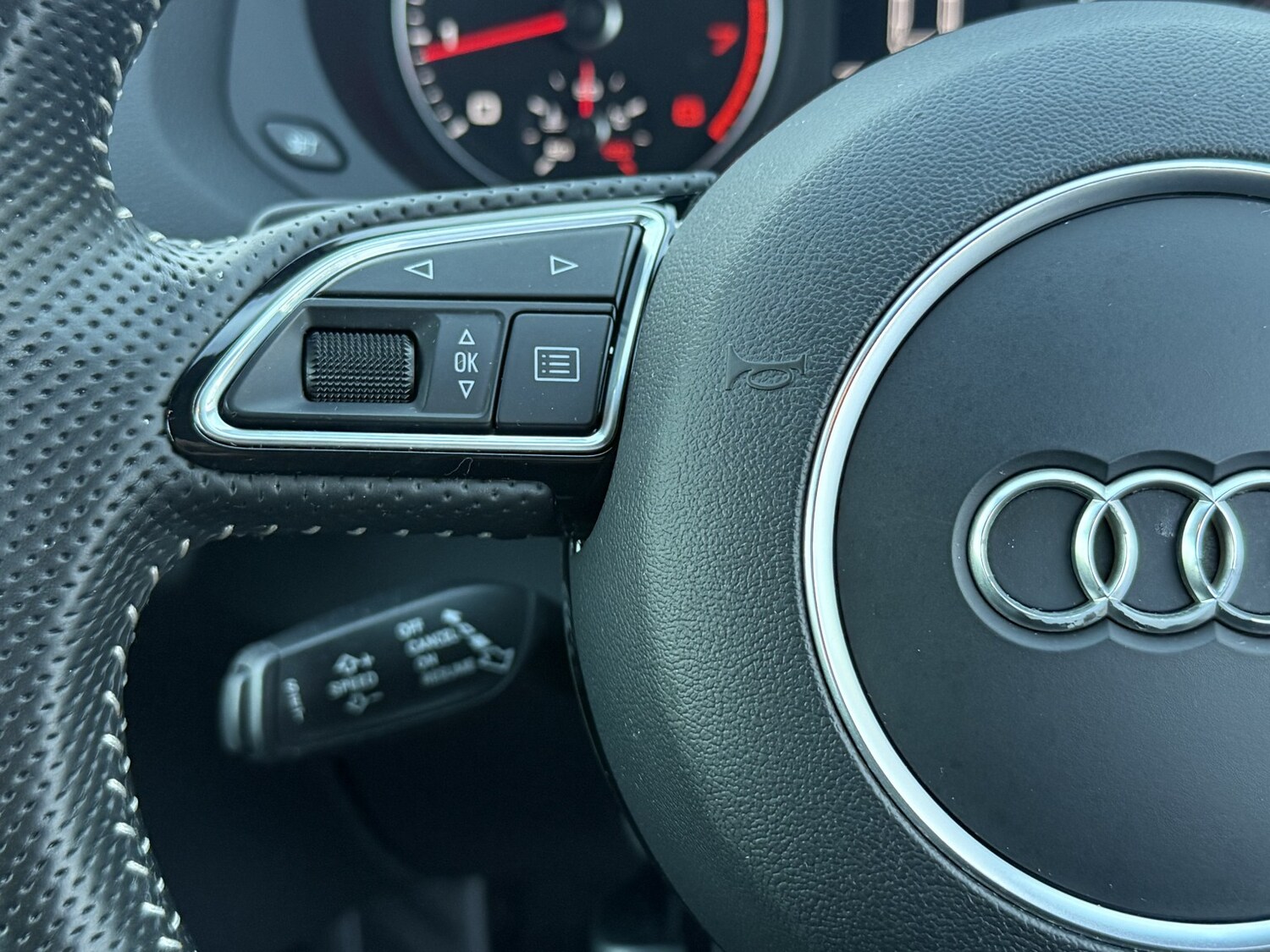 Used Audi Q3 2017 for sale - 77694355: Photo 49