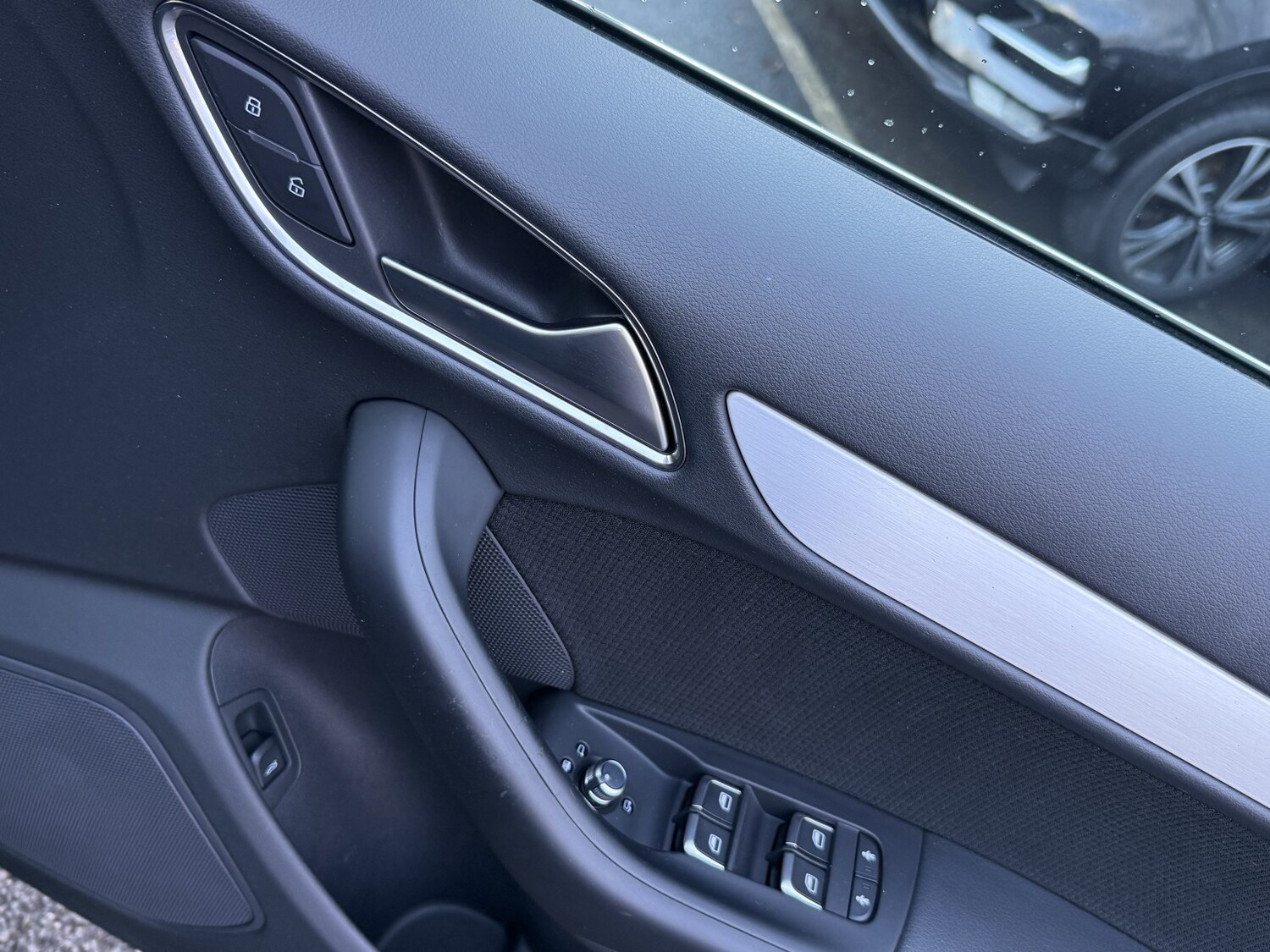 Used Audi Q3 2017 for sale - 77694355: Photo 53