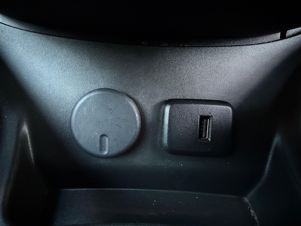 Used Vauxhall Corsa 2016 for sale - 76198316: Photo 41