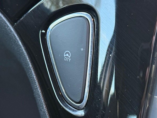 Used Vauxhall Corsa 2016 for sale - 76198316: Photo 48