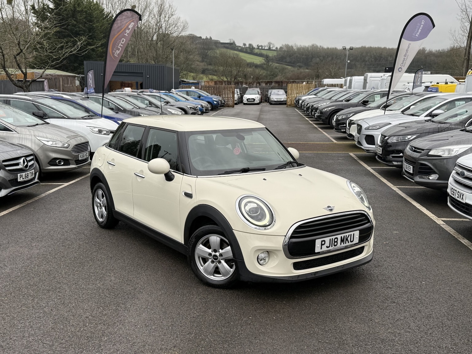 Used MINI Hatch 2018 for sale - 77228204: Photo 3