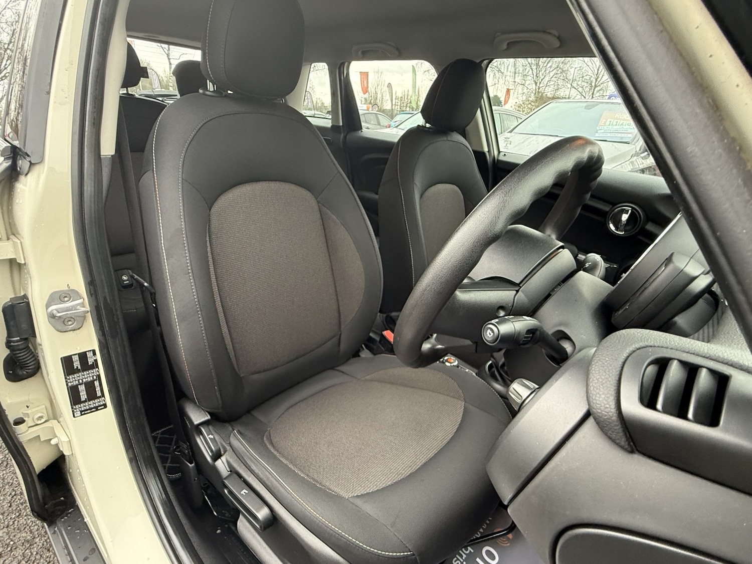 Used MINI Hatch 2018 for sale - 77228204: Photo 39