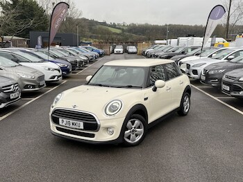 Used MINI Hatch 2018 for sale - 77228204: Photo