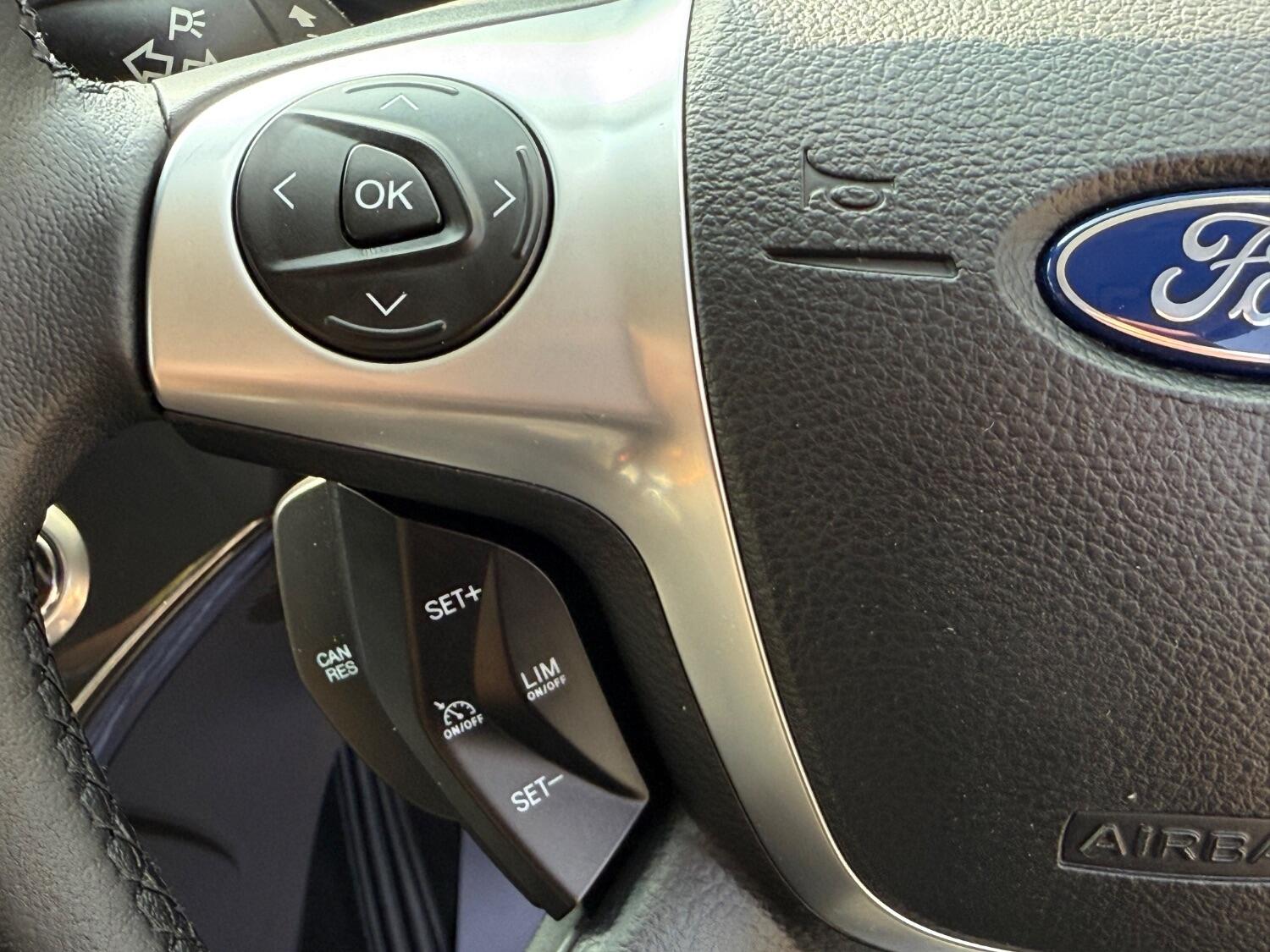 Used Ford Kuga 2016 for sale - 77403635: Photo 44