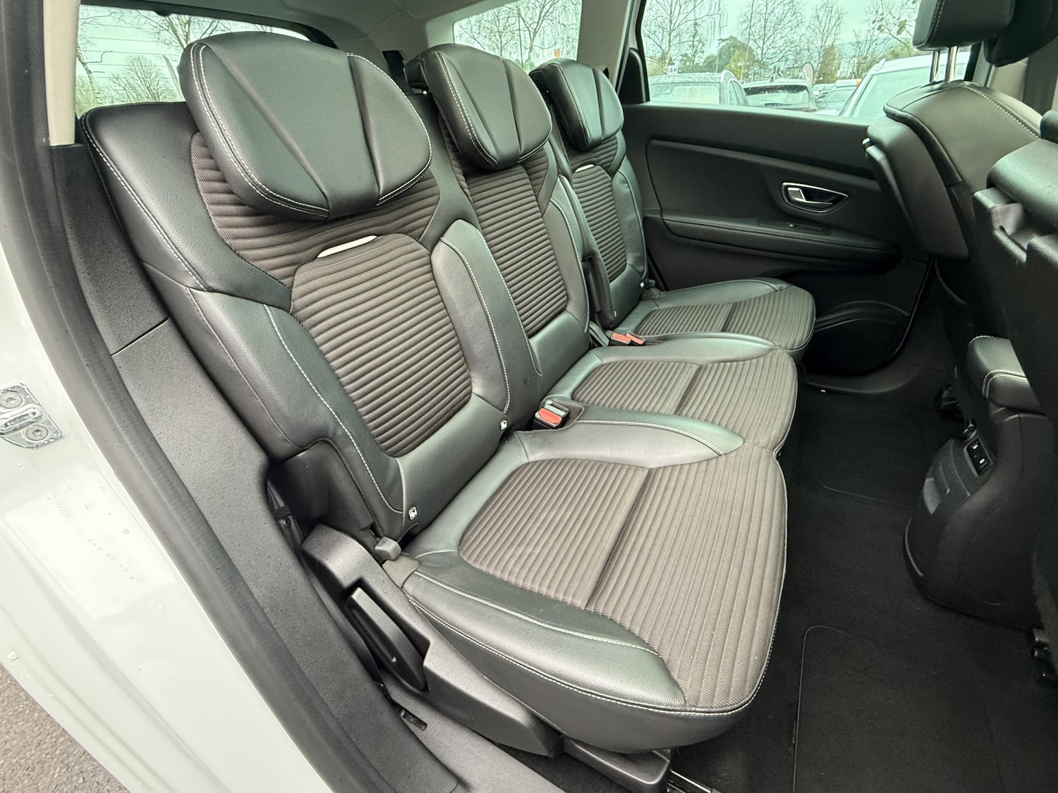 Used Renault Grand Scenic 2020 for sale - 76951075: Photo 14