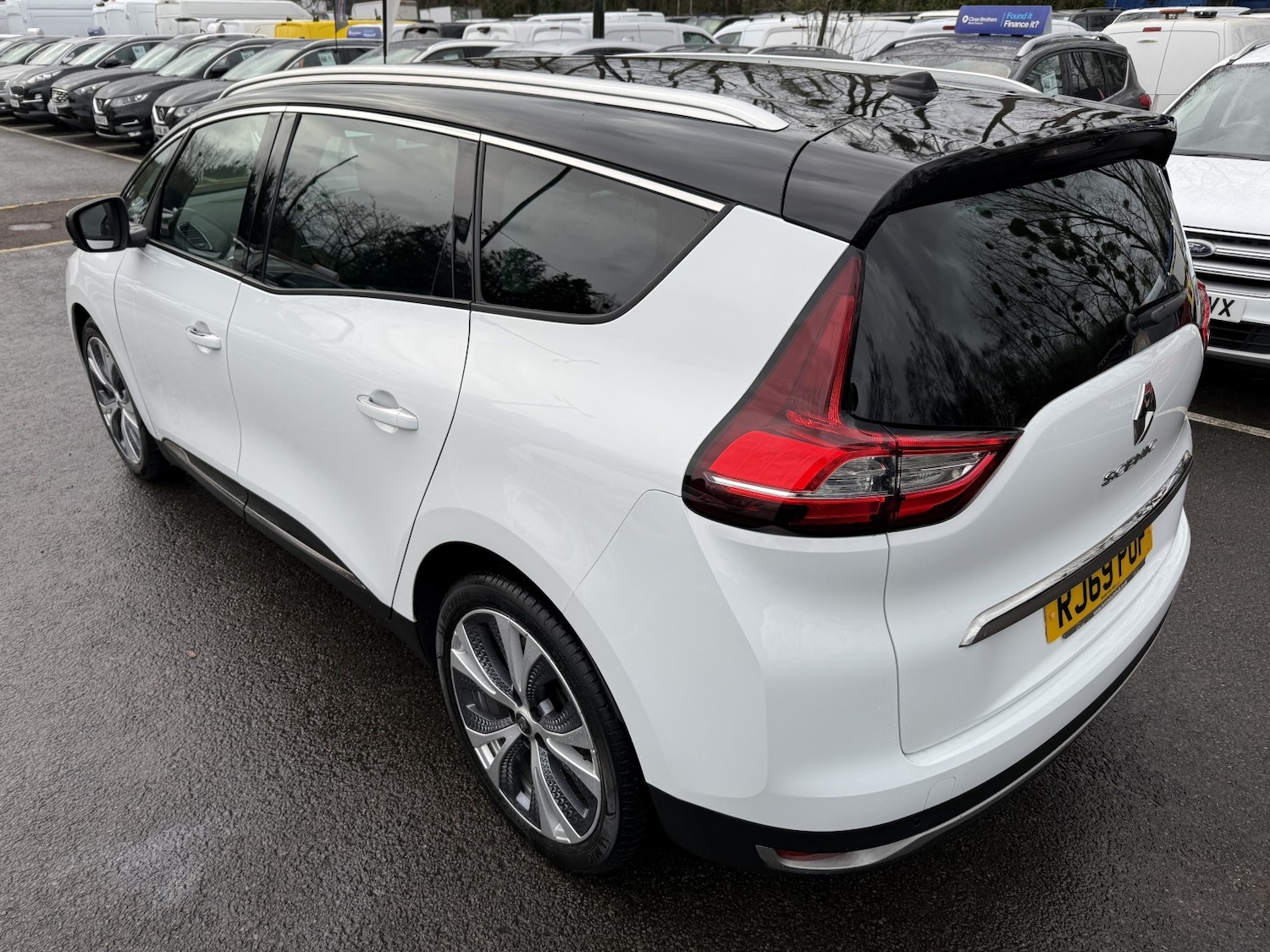 Used Renault Grand Scenic 2020 for sale - 76951075: Photo 25